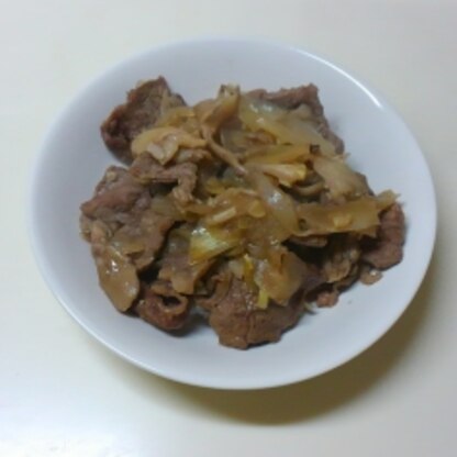 具材…作り過ぎて…ご飯が見えなくなってしまいましたぁ～(笑)コレは…ガッツリ食べちゃいますねっ♪(*´∀｀)　美味しかったぁ～♪ご馳走様でしたぁ～(*^▽^)/